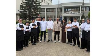 Mersin Toros üniversitesi aşçılık bölümünde Şef Adaylarıyla Tadım Günü